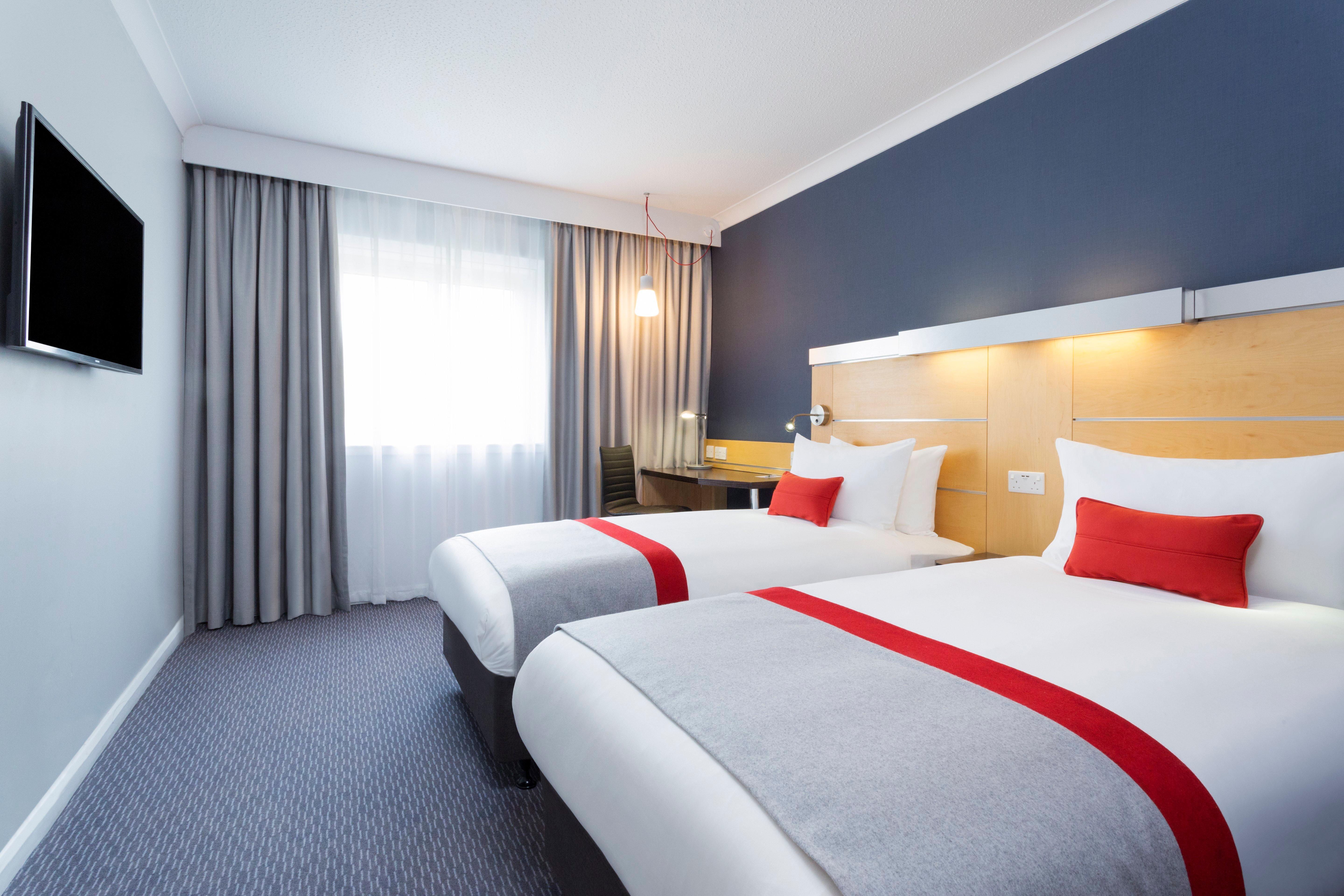 Holiday Inn Express Southampton - M27, J7 By Ihg Dış mekan fotoğraf