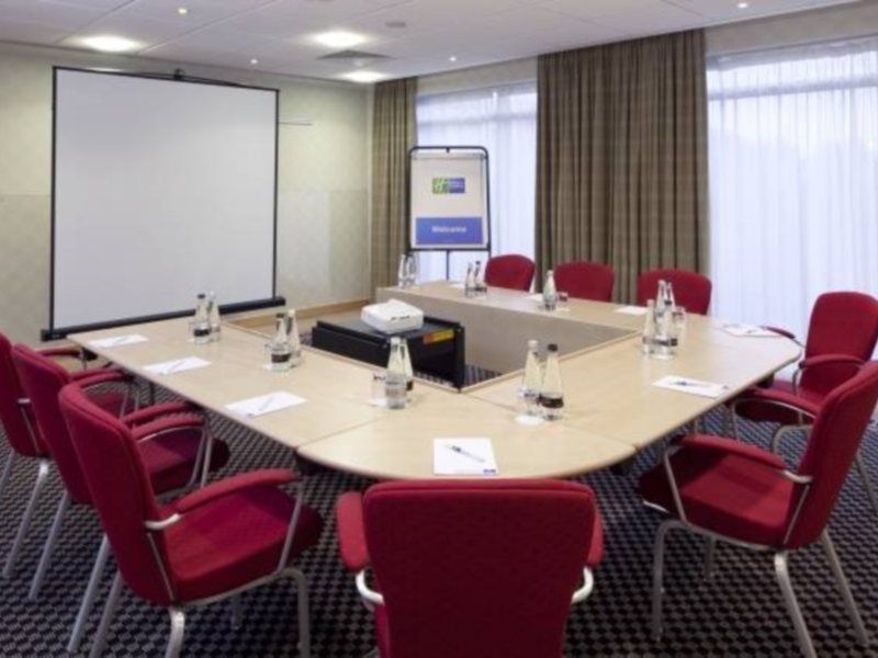 Holiday Inn Express Southampton - M27, J7 By Ihg Dış mekan fotoğraf